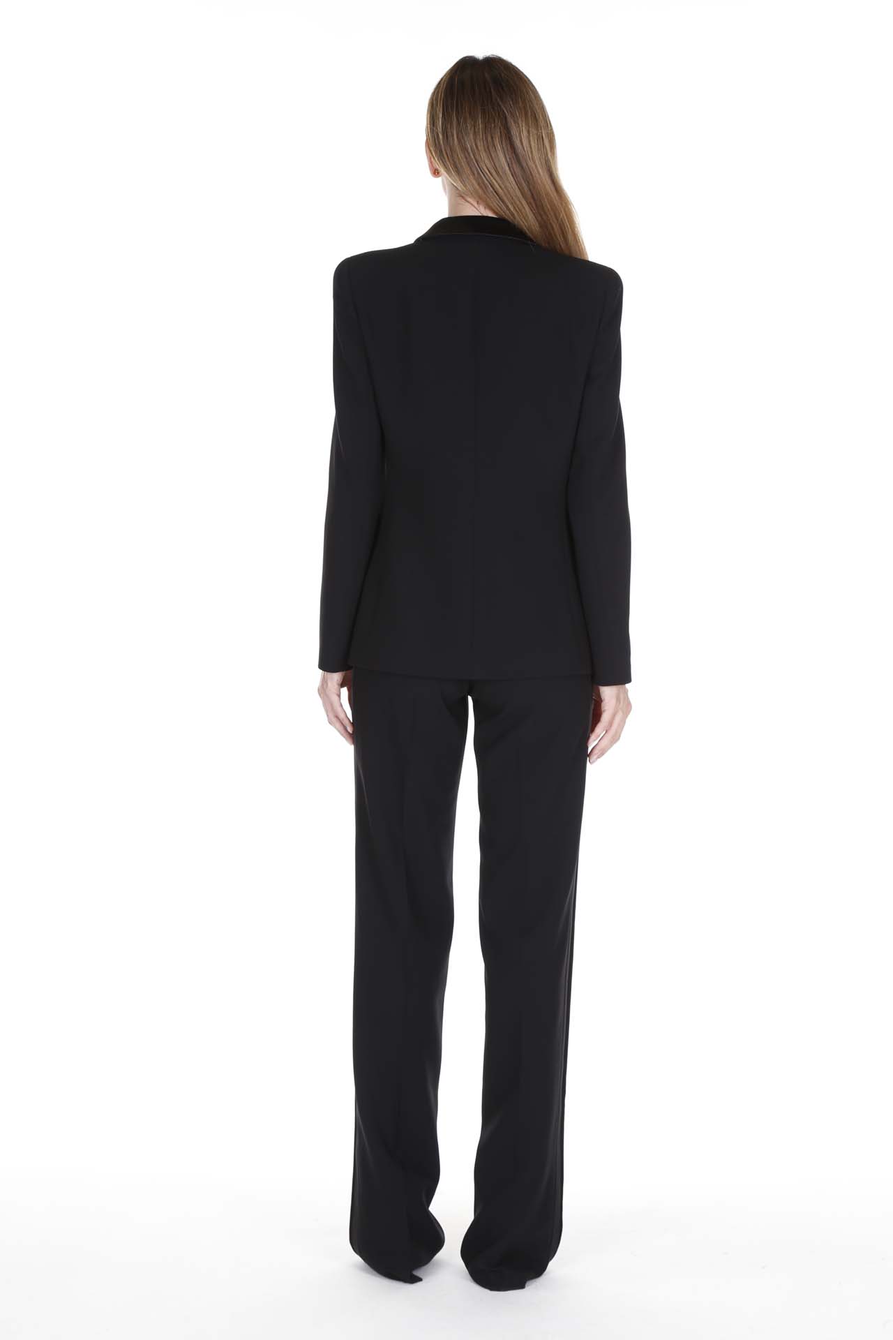 Giorgio Armani, Completo